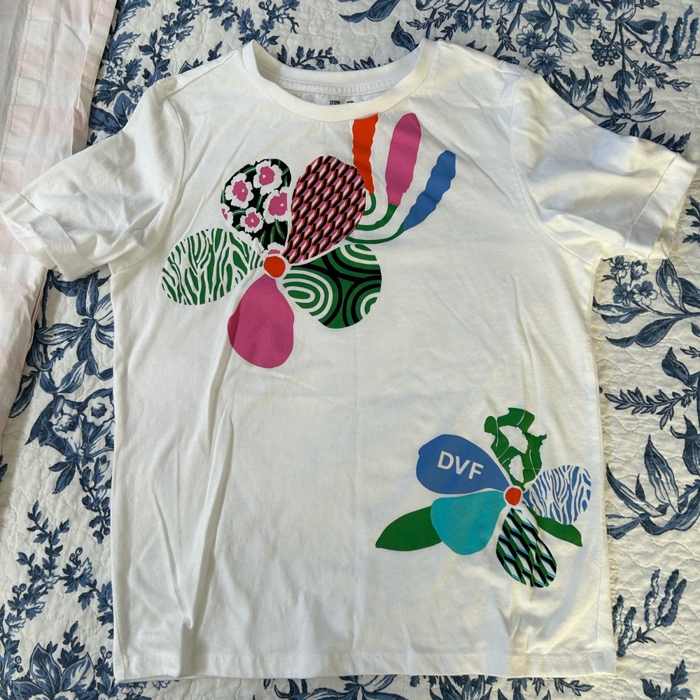 Diane Von Furstenberg White Graphic Short Sleeve T-Shirt